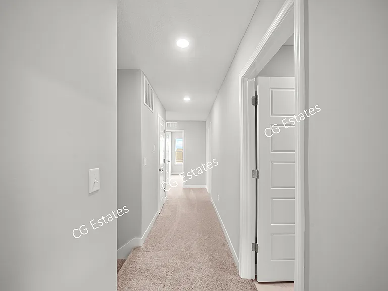 3803 SW Walsh Dr — Photo 18