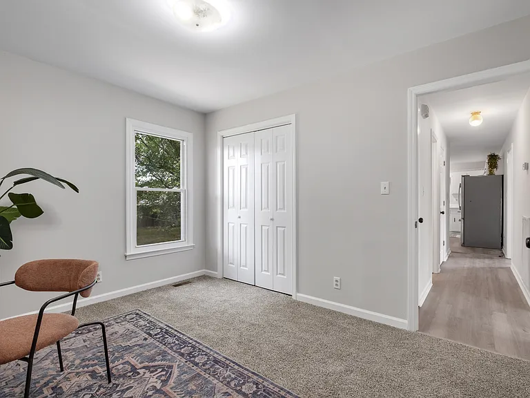 1259 Archwood Dr — Photo 4