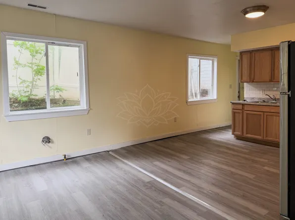79 Baker St APT 4, Johnson City, NY 13790