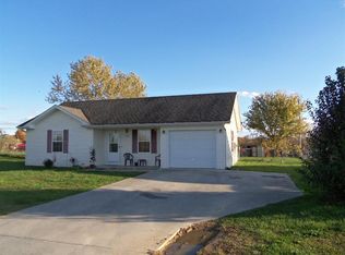 509 W Coleman Rd, Science Hill, KY 42553