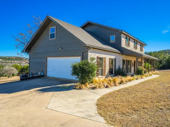 199 W Shalako Dr, Kerrville, TX 78028