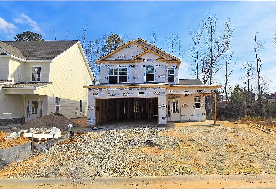 1st image of 687 Ronaldsay Road