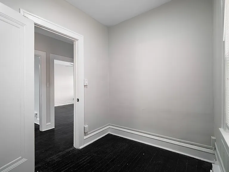 2373 Euclid Heights Blvd #4 — Photo 43