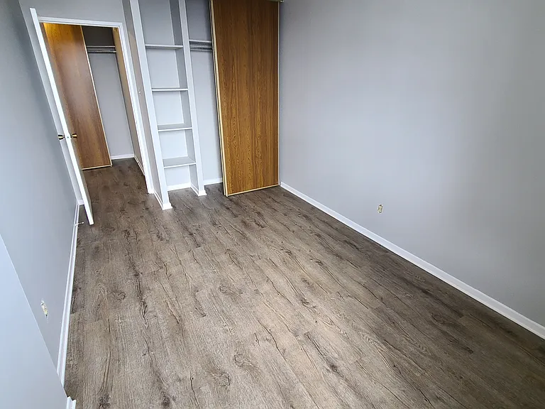 440 Gloucester St — Photo 10