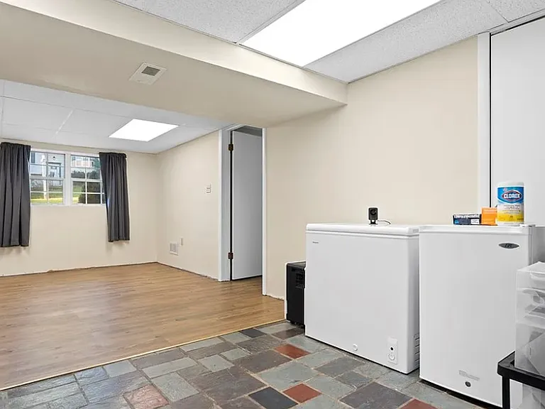 575 Fairfield Dr — Photo 6