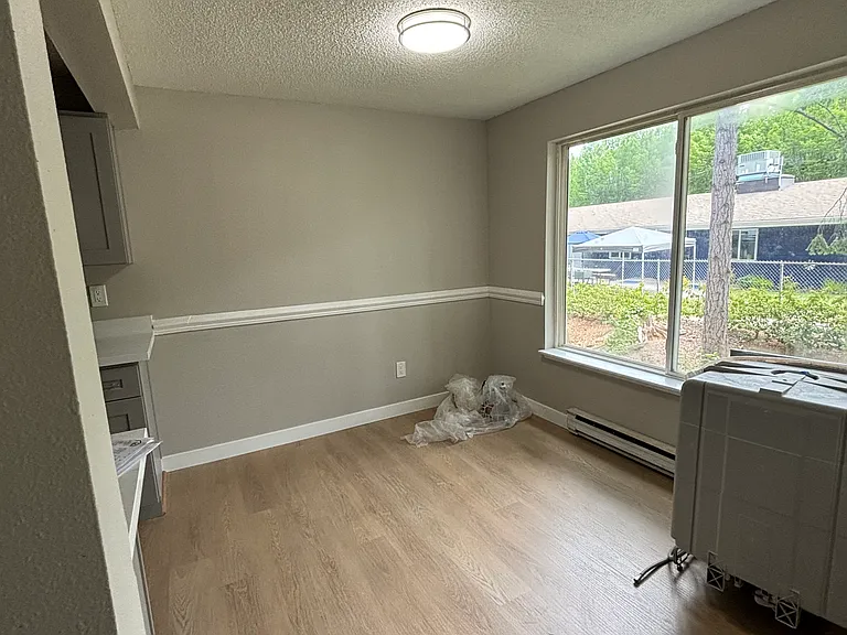 14330 126th Ave NE #B205 — Photo 3