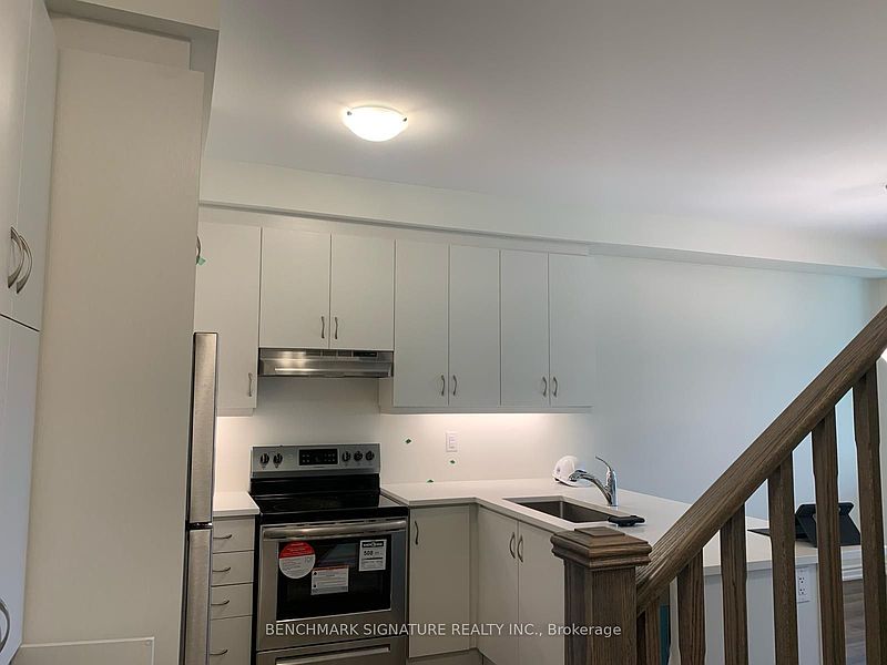 Markham Townhouse for rent - 3 Bedrooms — photo 16