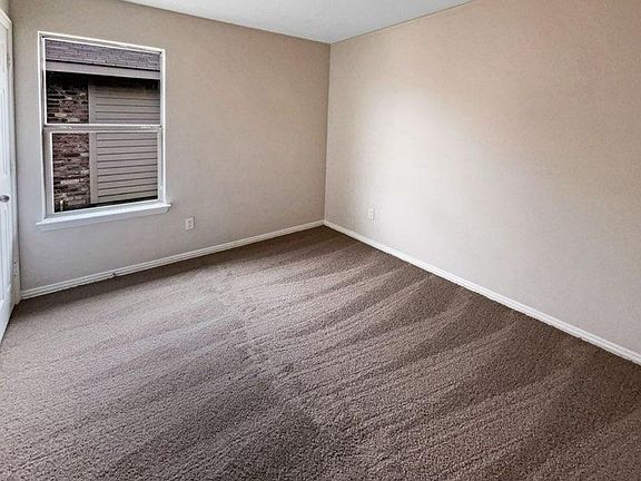 5th image of 2639 Cypress Point Dr #1