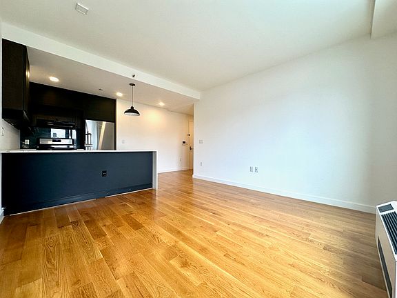 2nd image of 25 E 19th St APT 4F