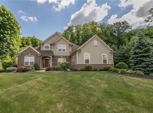 237 Anne Marie Ct, Hinckley, OH