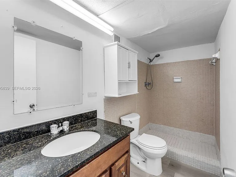 7560 SW 82nd St #G112 — Photo 12