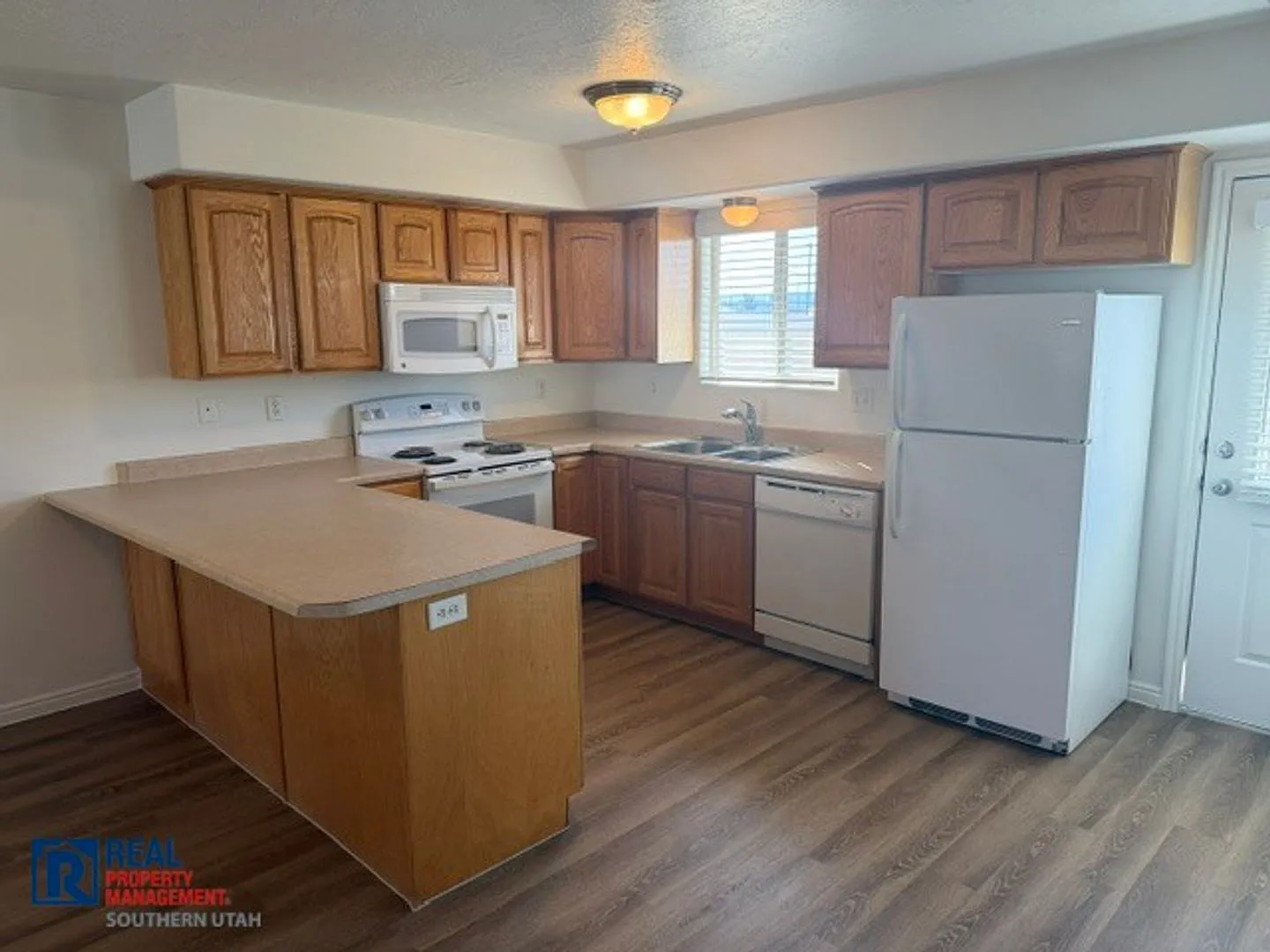 Hawk Hollow Townhouse — Photo 4