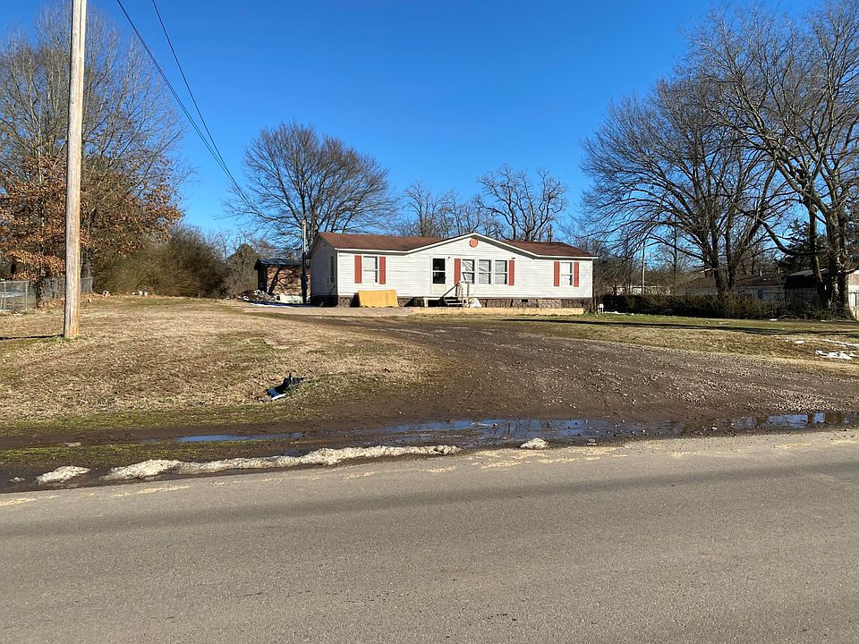 1st image of 1435 Sparksford Dr