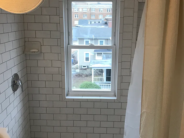 392 Orange St #3 — Photo 6