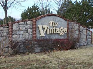 2300 Arbor Ln, Excelsior Springs, MO 64024