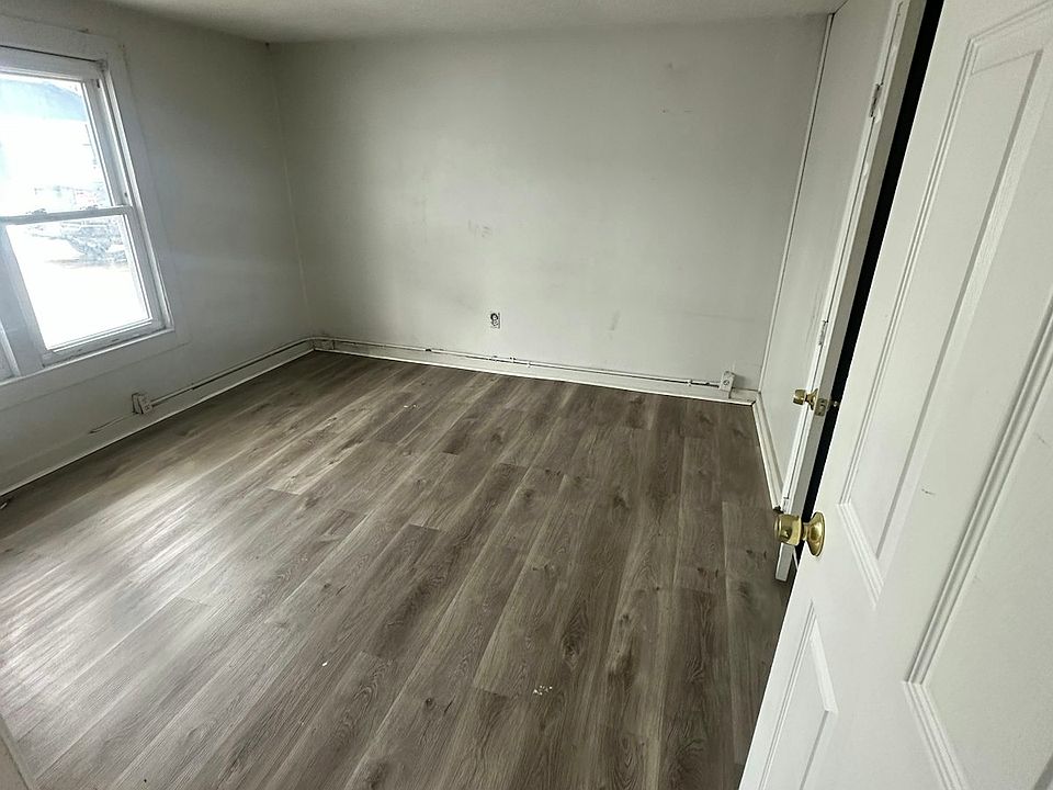 2nd image of 841 Sevierville Rd APT 120