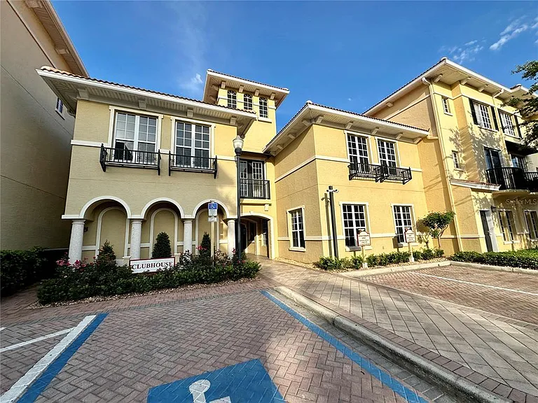 5213 Beach Breeze Ct — Photo 22