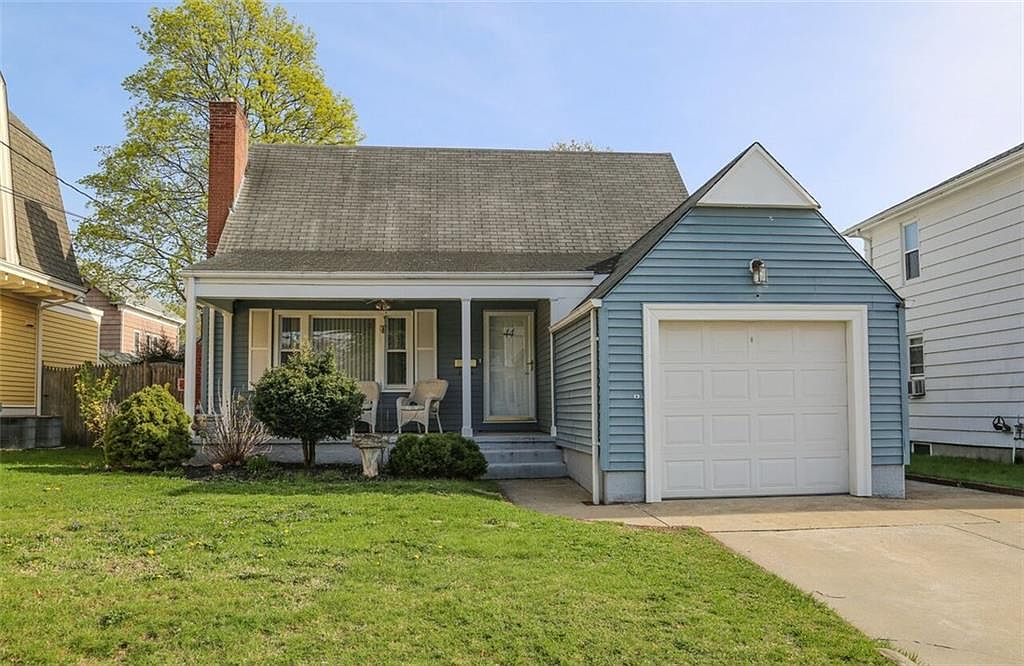 44 Chestnut Ave, Cranston, RI 02910 Zillow