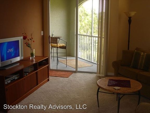 4th image of 5459 Bentgrass Dr #2302