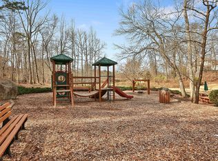 20 Stone Garden Ct, Newnan, GA 30265