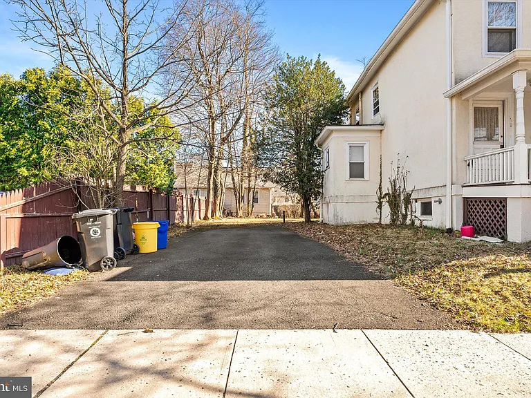 75 Patton Ave #1 — Photo 3
