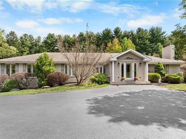 1080 Fox Chapel Rd, Pittsburgh, PA 15238