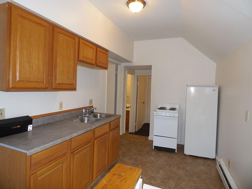 1st image of 822 Wall St APT 2