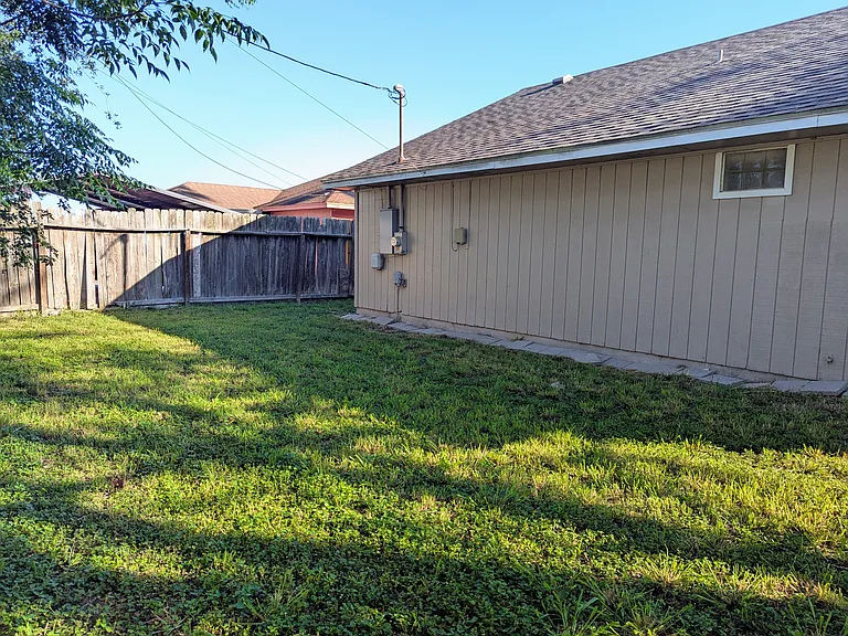 1205 Calle San Marcos — Photo 25