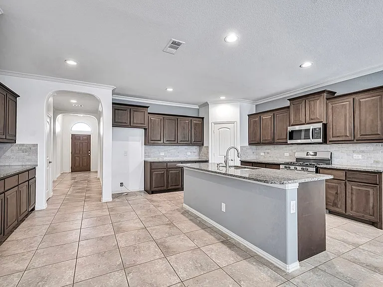 7017 Kate Reed Dr — Photo 8