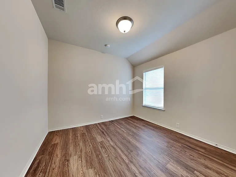 1356 Napa Dr — Photo 15