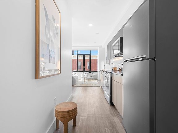 3rd image of 327 Communipaw Ave #2003