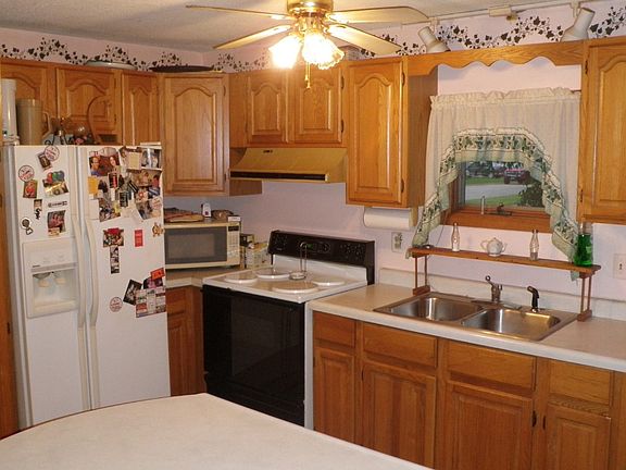 5th image of 701 1st Ave NE