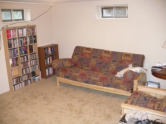 4th image of 2911 E 34th Ave