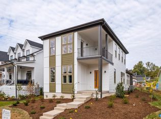 418 Lochlyn Hill Dr, Charlottesville, VA 22901