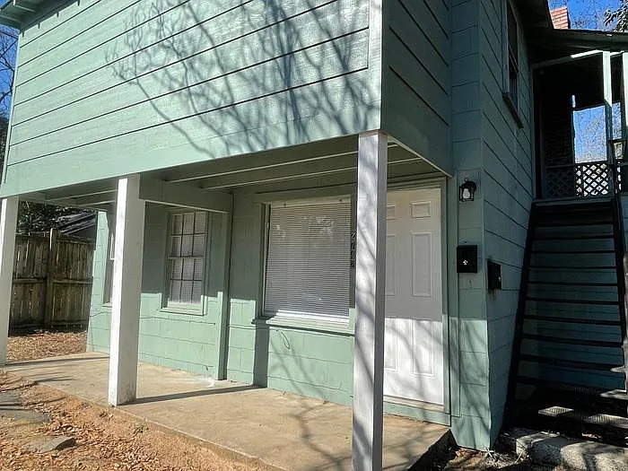 2742 Kennedy St — Photo 1