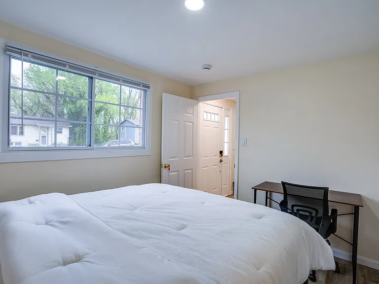 14220 Fallbrook Ln #LL-2 — Photo 2