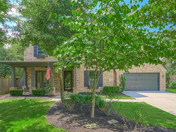 4th image of 154 S Waterhaven Cir