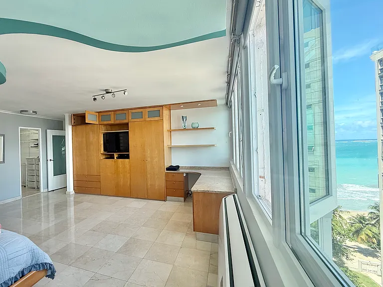 4429 Park Plaza Isla Verde Ave — Photo 7