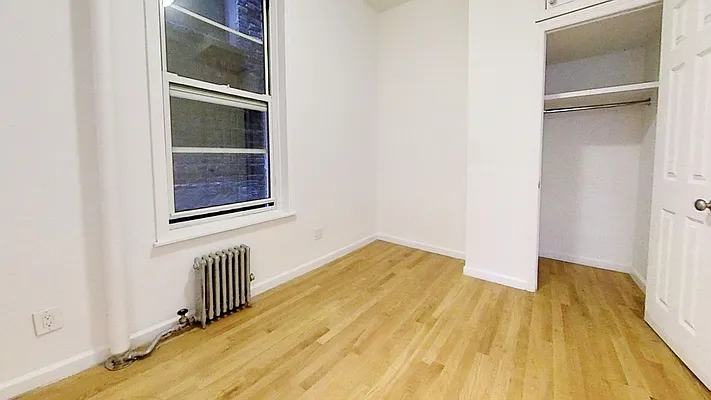 Rented by Bond New York | media 4