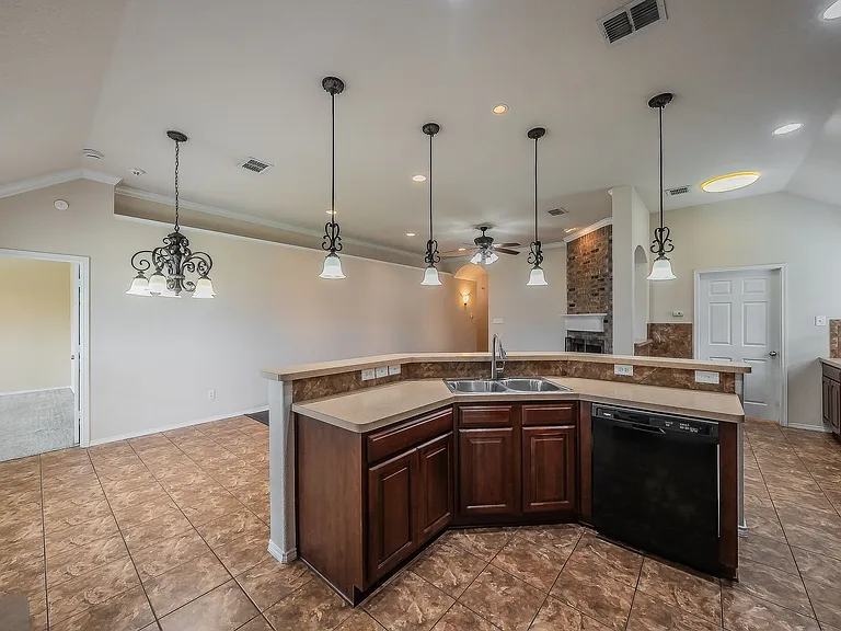 153 Overland Trl — Photo 11