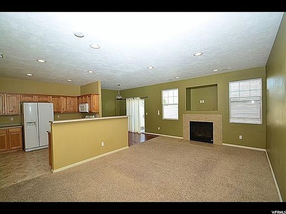 4th image of 4936 W Mimosa St