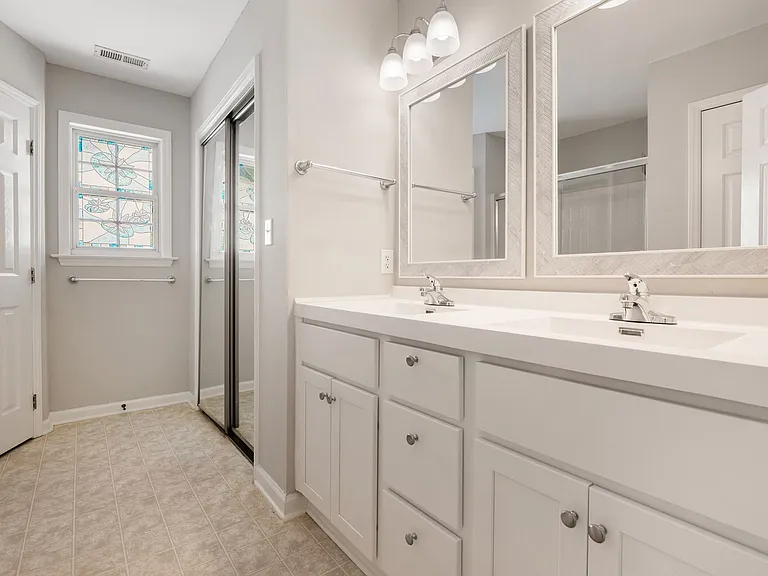 5412 Grand Traverse Dr — Photo 14