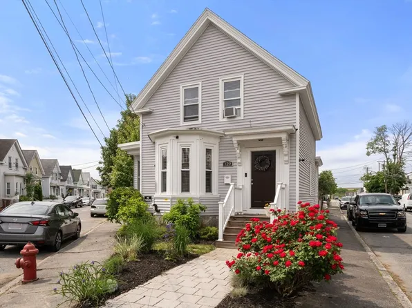 120 Fulton St, Lowell, MA 01850
