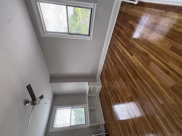 Connecticut Avenue Apartments/Dore/The Abby — Photo 15