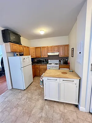 Rented by AmeriMutual Mortgage | media 15