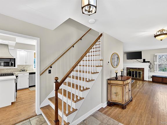 4th image of 18 Taylor Road