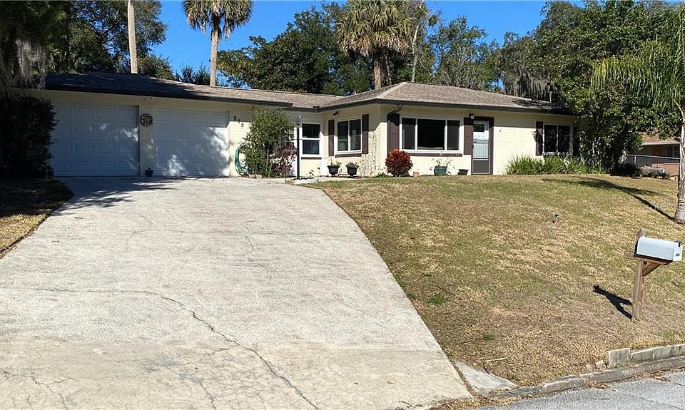 1st image of 915 E Citrus Ave