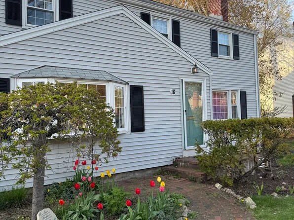 18 Lawler Road, West Hartford, CT 06117