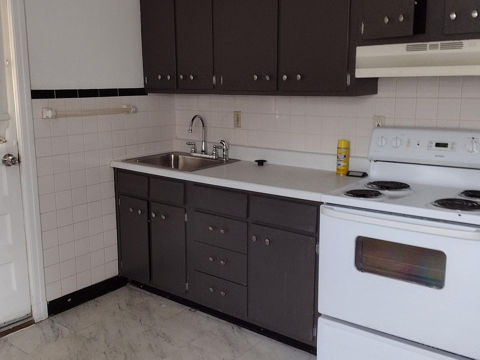 1st image of 3222 Coles Ave