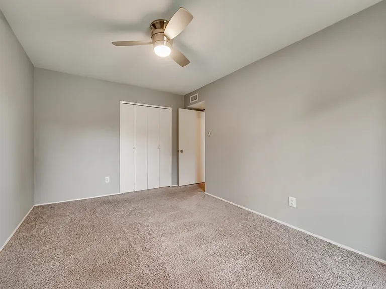 4924 Wagner Dr — Photo 21